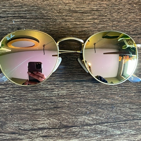 Ray-Ban Gold Frame Sunglasses with Pink Lenses - Picture 2 of 7